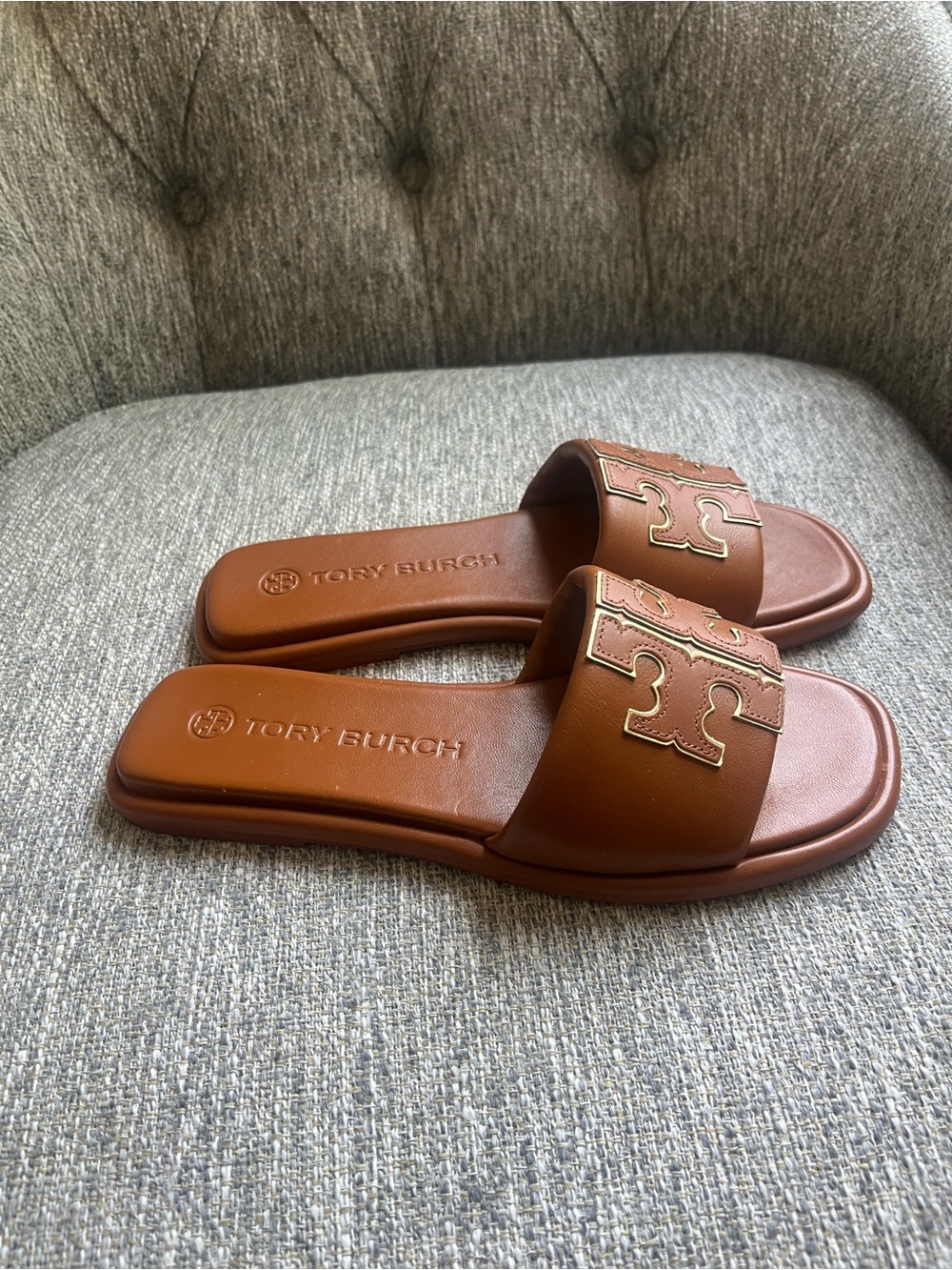Tory Burch Chestnut Brown Leather Logo Slide Sandals - Picture 4 of 8